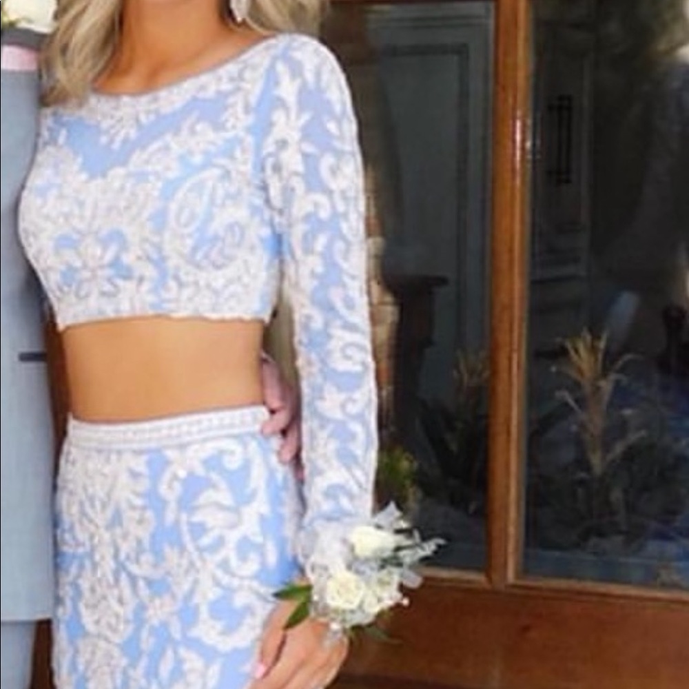 COPY - Sherri hill prom dress